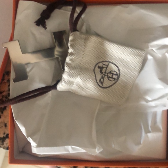Hermès belt main image 5